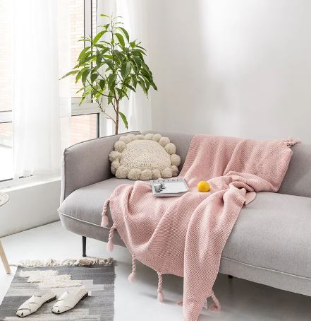 Knitted Throw Blanket | Soft & Cozy Home Essential